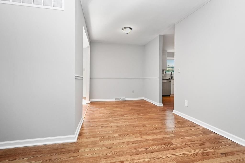 5720 N Drury Avenue — photo 10