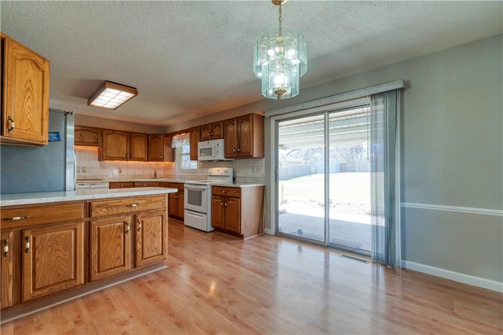 8409 E 85th Street — photo 13