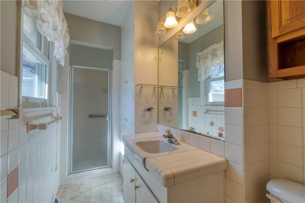8409 E 85th Street — photo 20
