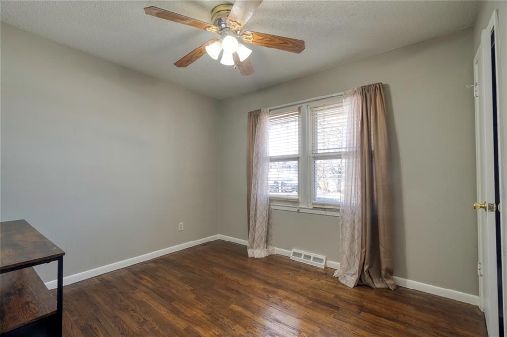 8409 E 85th Street — photo 23