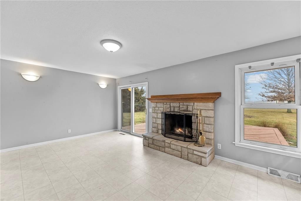19455 Edgerton Road — photo 9