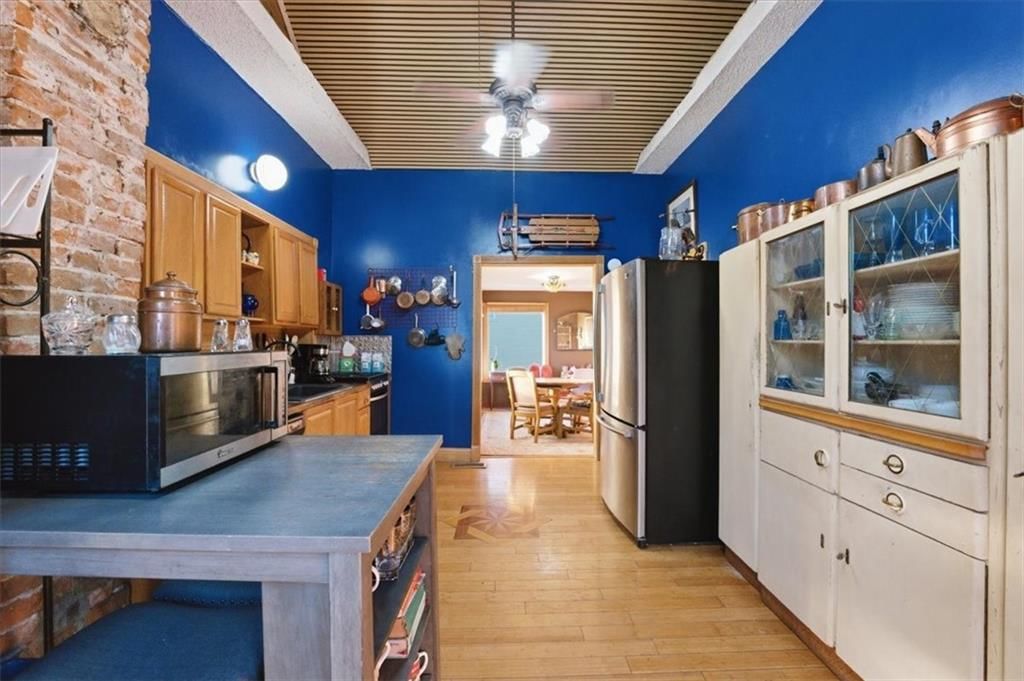 1619 Jefferson Street — photo 3