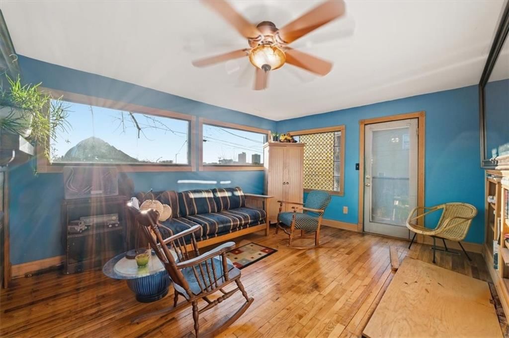1619 Jefferson Street — photo 10