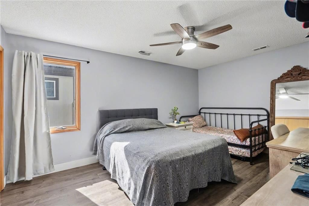 2613 Mayfair Drive — photo 9