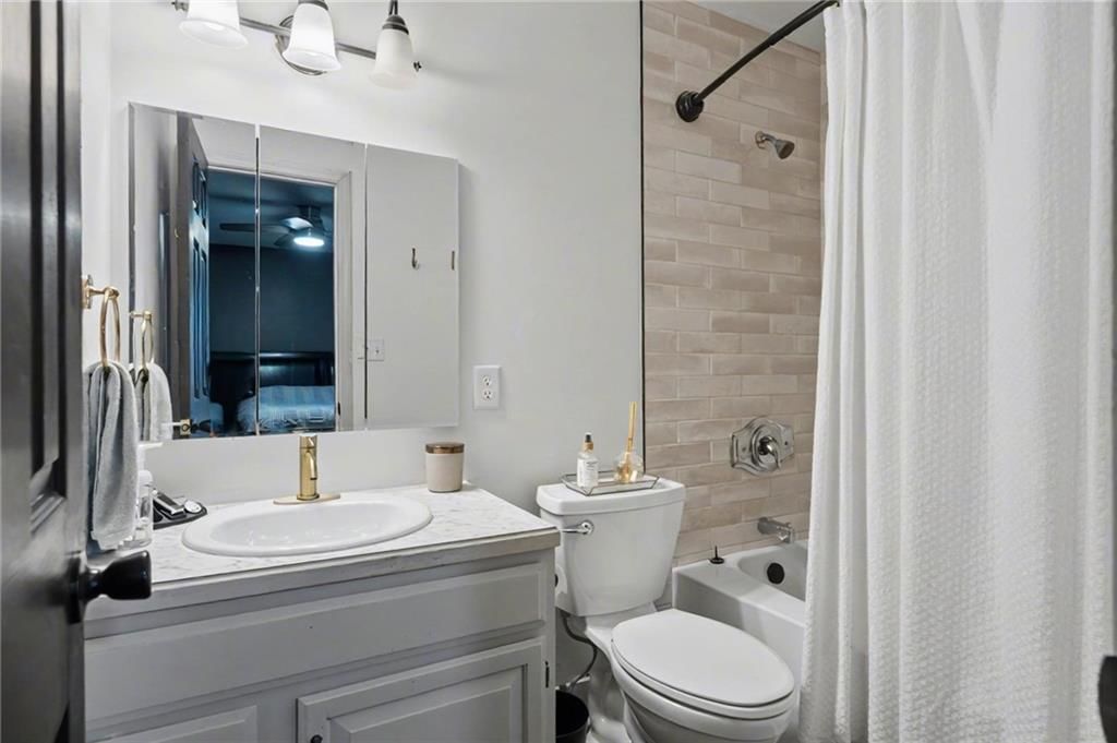 2613 Mayfair Drive — photo 14