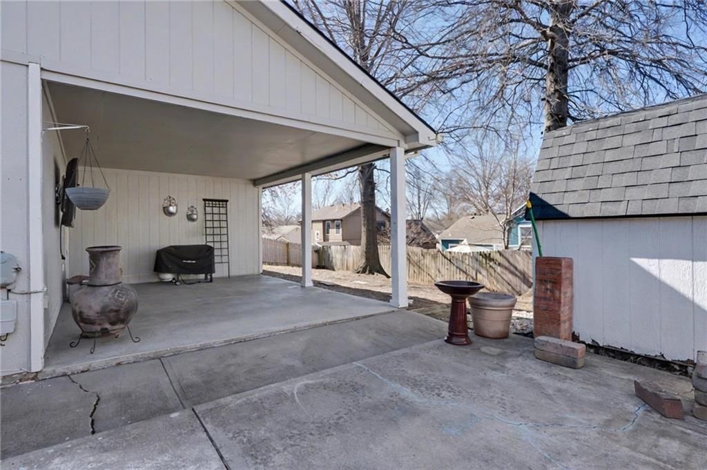 2613 Mayfair Drive — photo 19