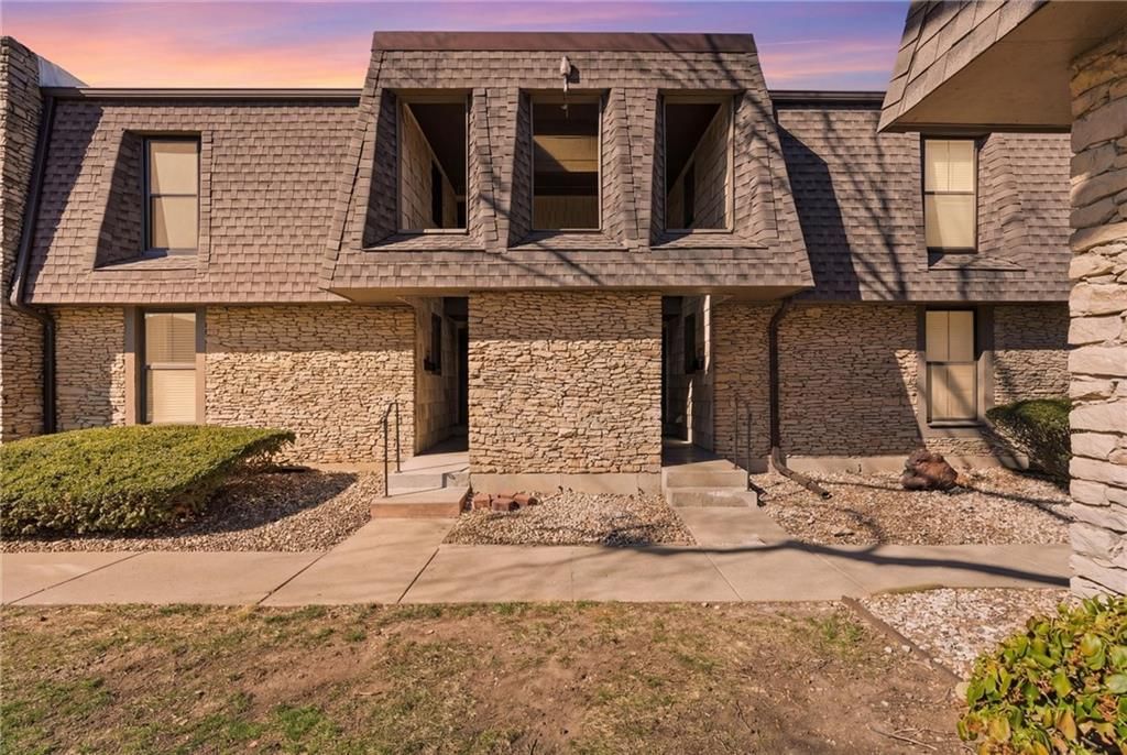 7430 W 102nd Court — photo 14