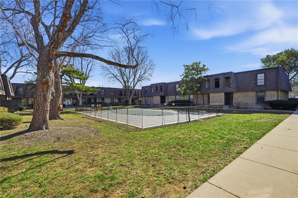 7430 W 102nd Court — photo 23
