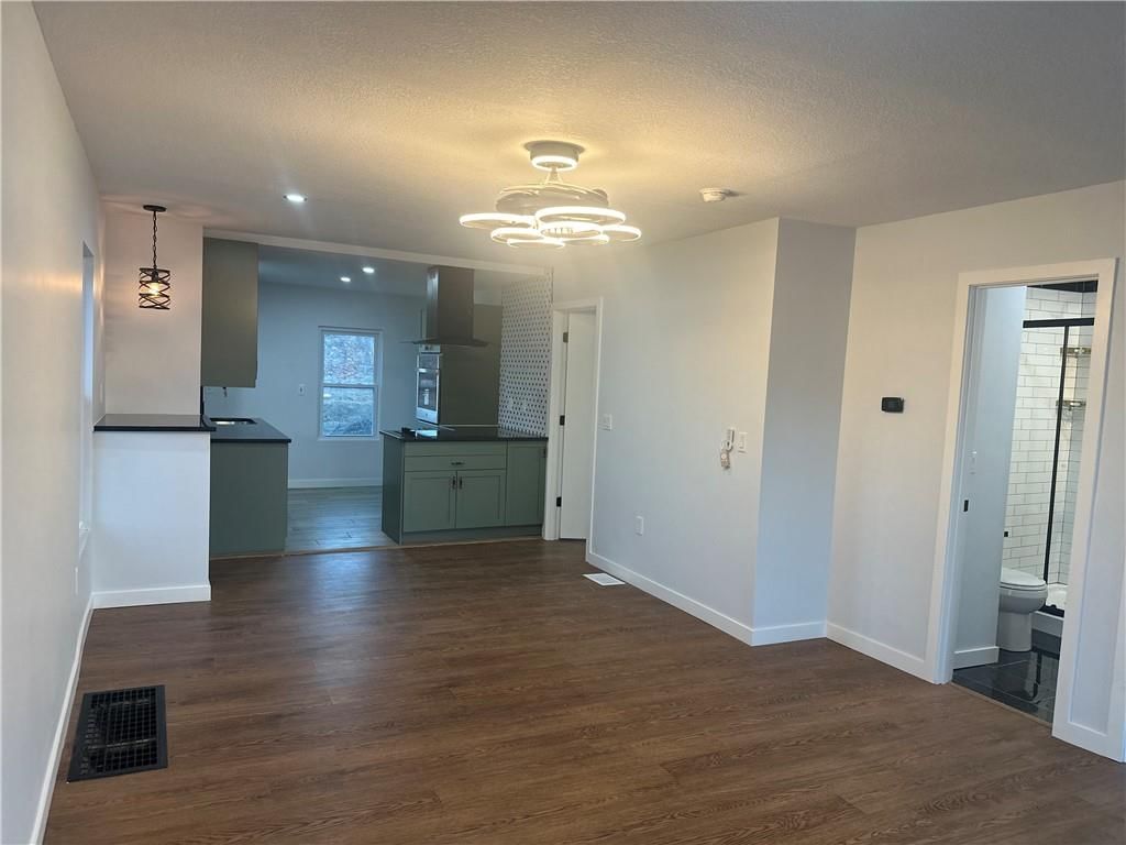 519 S Carlisle Drive — photo 5
