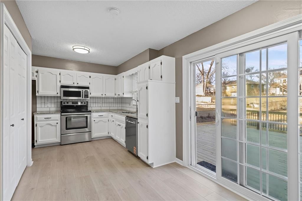 800 NE 96th Terrace — photo 14