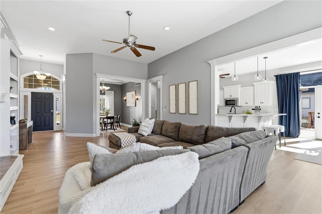 10308 Granada Lane — photo 15