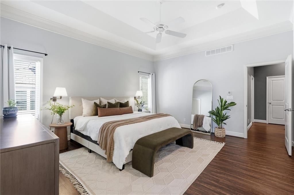 10308 Granada Lane — photo 32