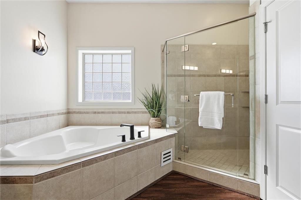 10308 Granada Lane — photo 33