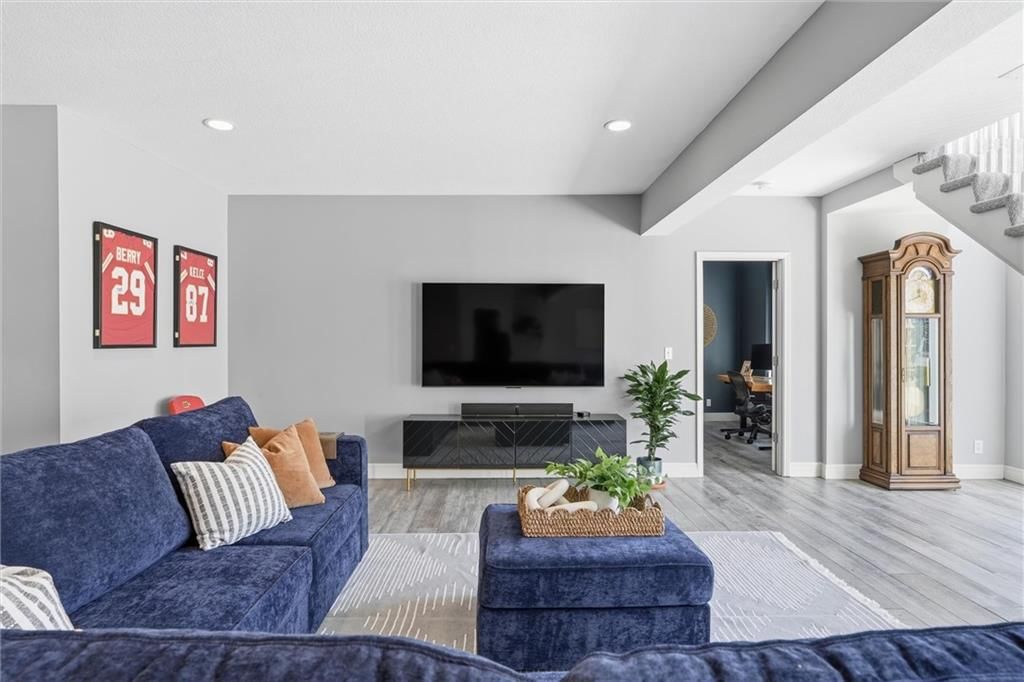 10308 Granada Lane — photo 42
