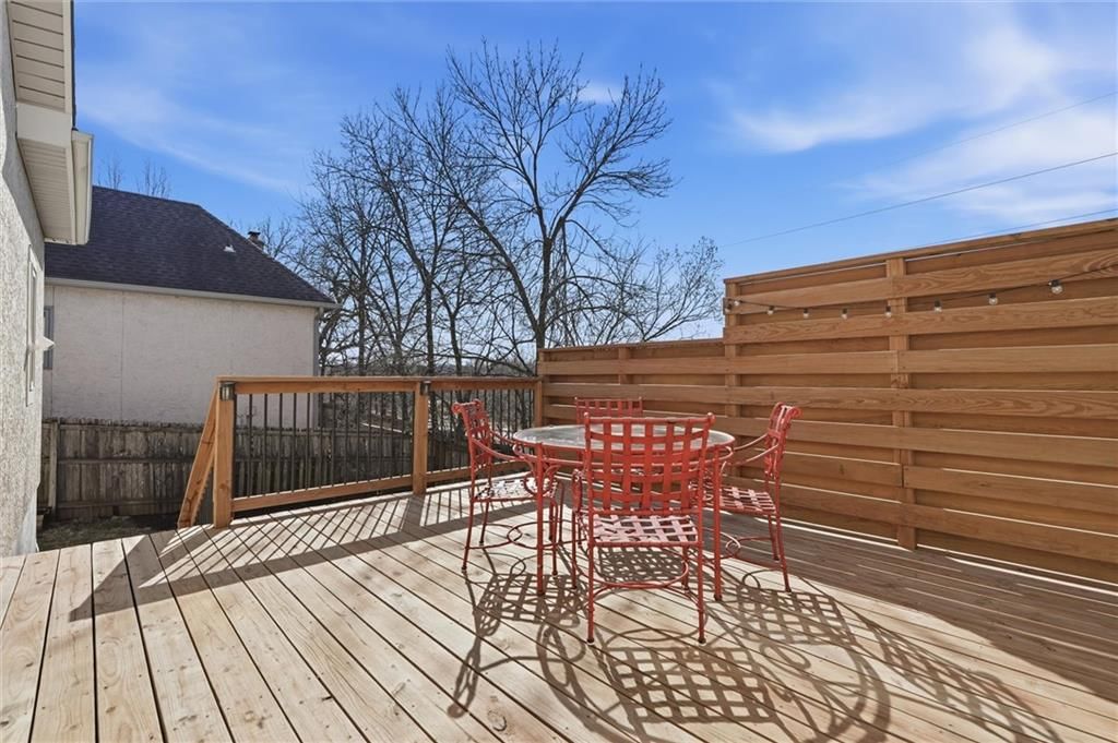 10308 Granada Lane — photo 54