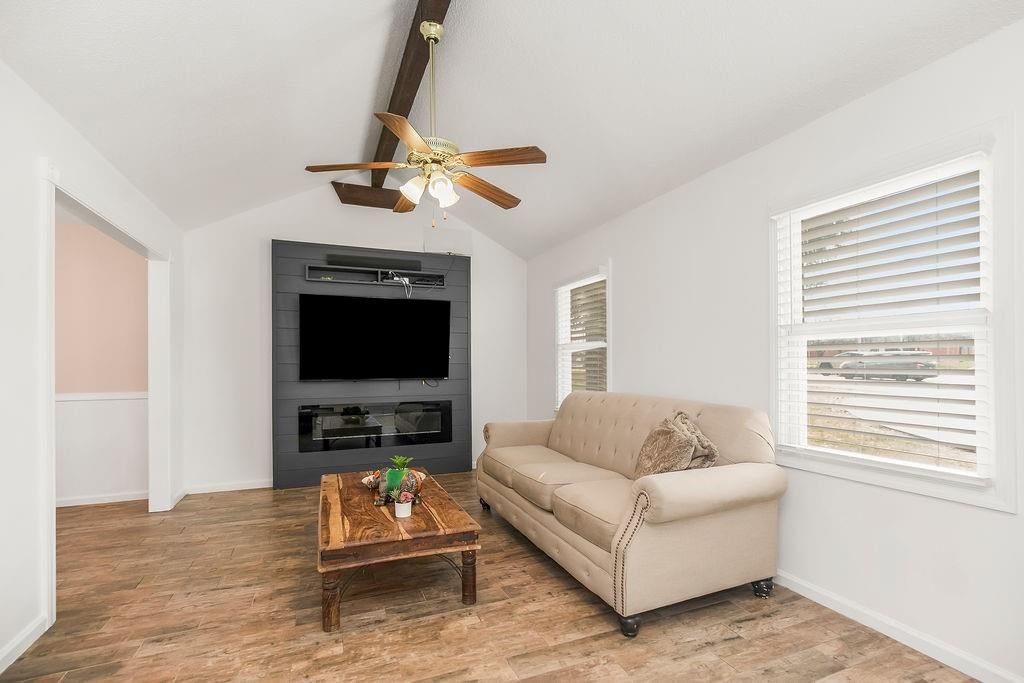 8709 Antioch Road — photo 4