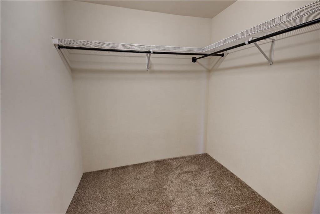 921 Clay Street — photo 10