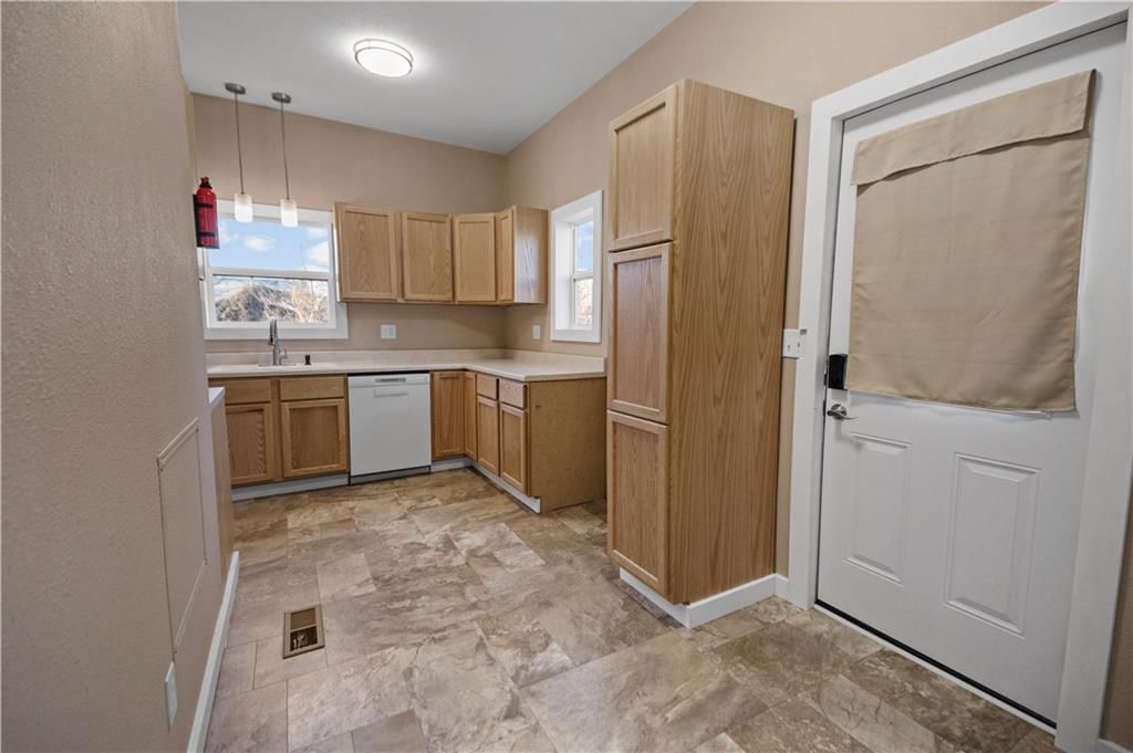 921 Clay Street — photo 15