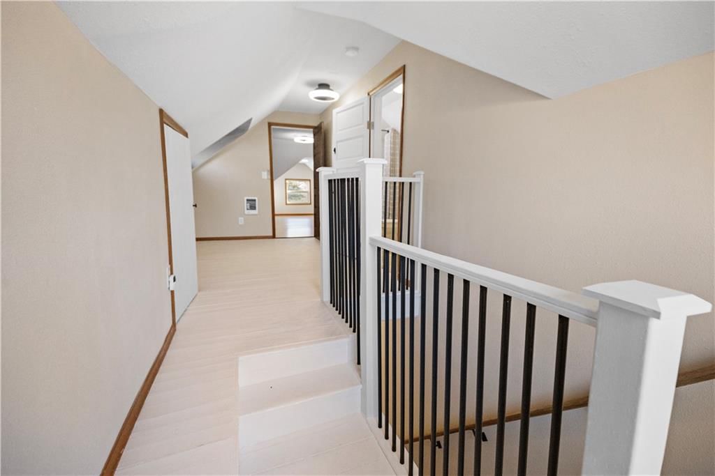 921 Clay Street — photo 20