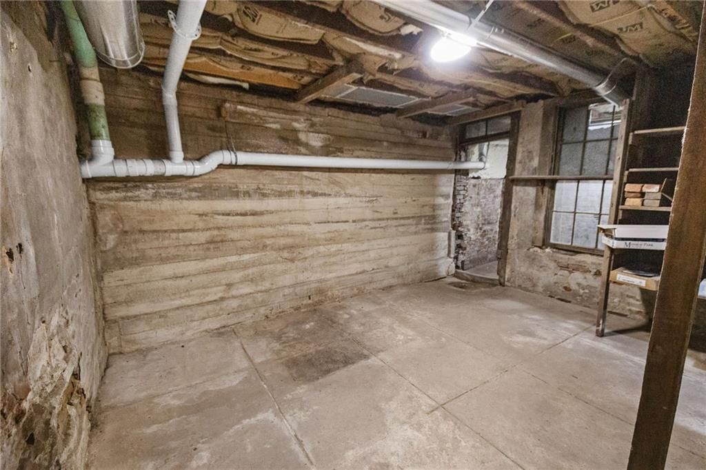 921 Clay Street — photo 28