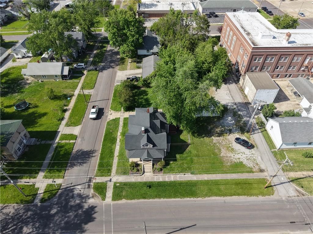 921 Clay Street — photo 34