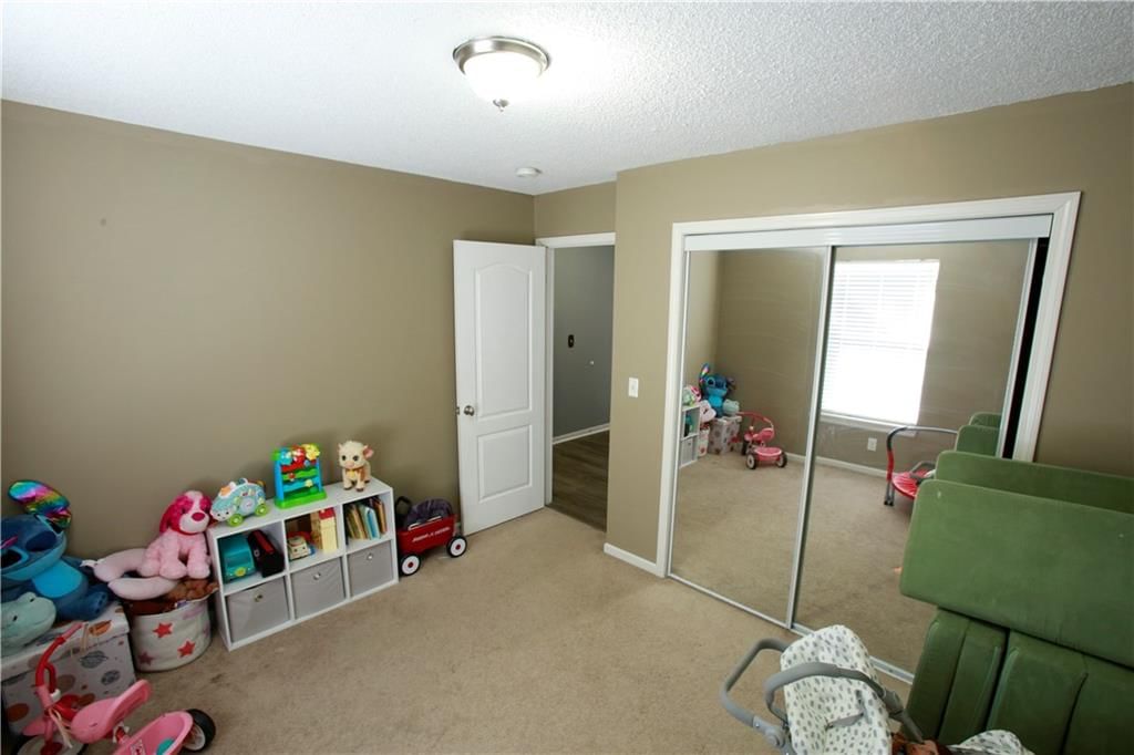 734 Iron Horse Drive — photo 17