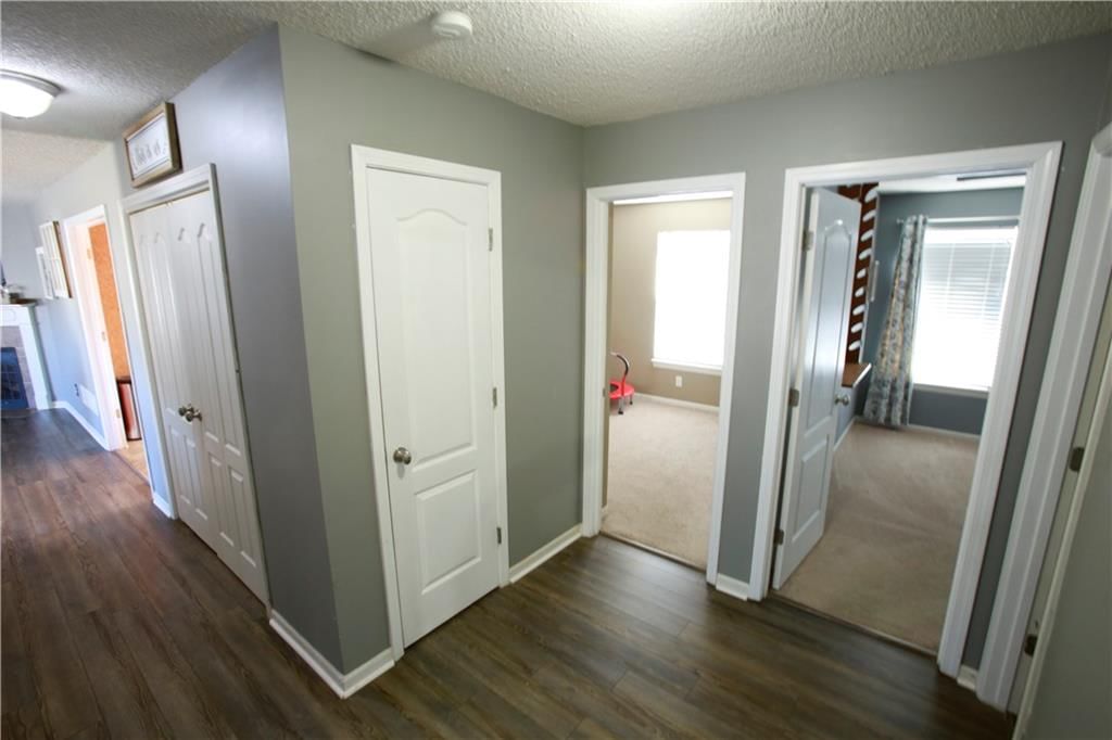 734 Iron Horse Drive — photo 18