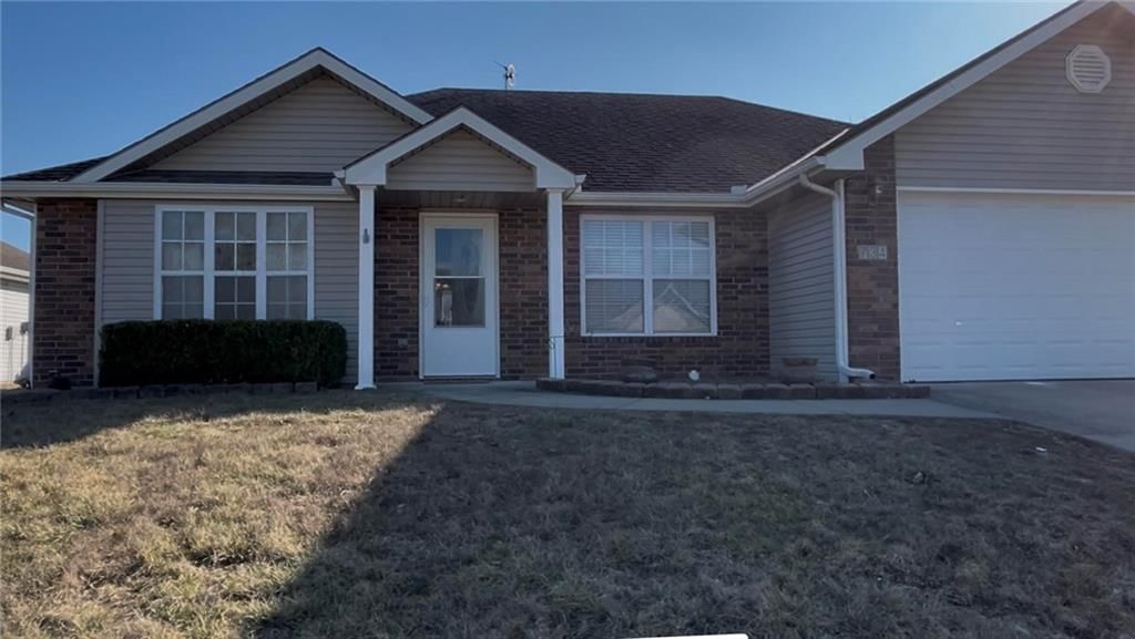 734 Iron Horse Drive — photo 24