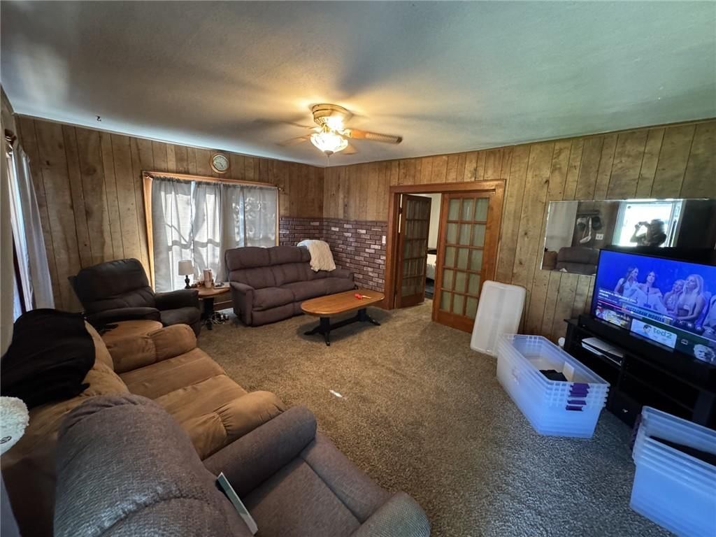 204 W 3rd Street — photo 9