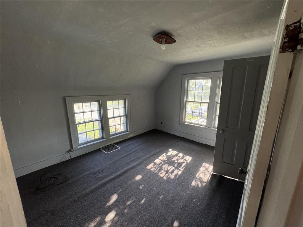 204 W 3rd Street — photo 16