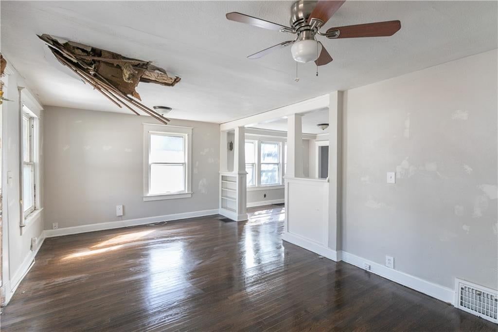2446 Quincy Street — photo 22
