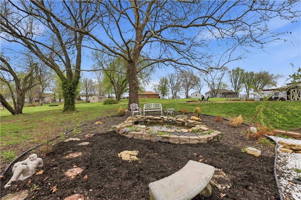 15794 151st Street — photo 31