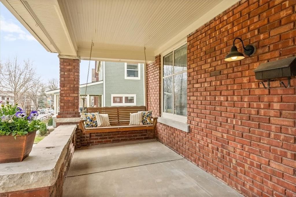 4332 Harrison Street — photo 4