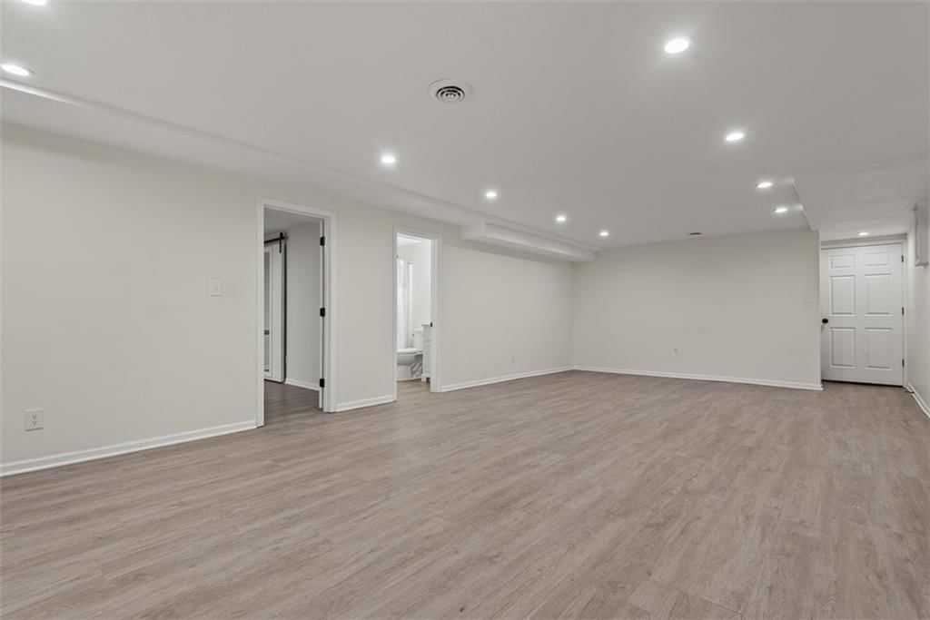 4100 N 109 Street — photo 29