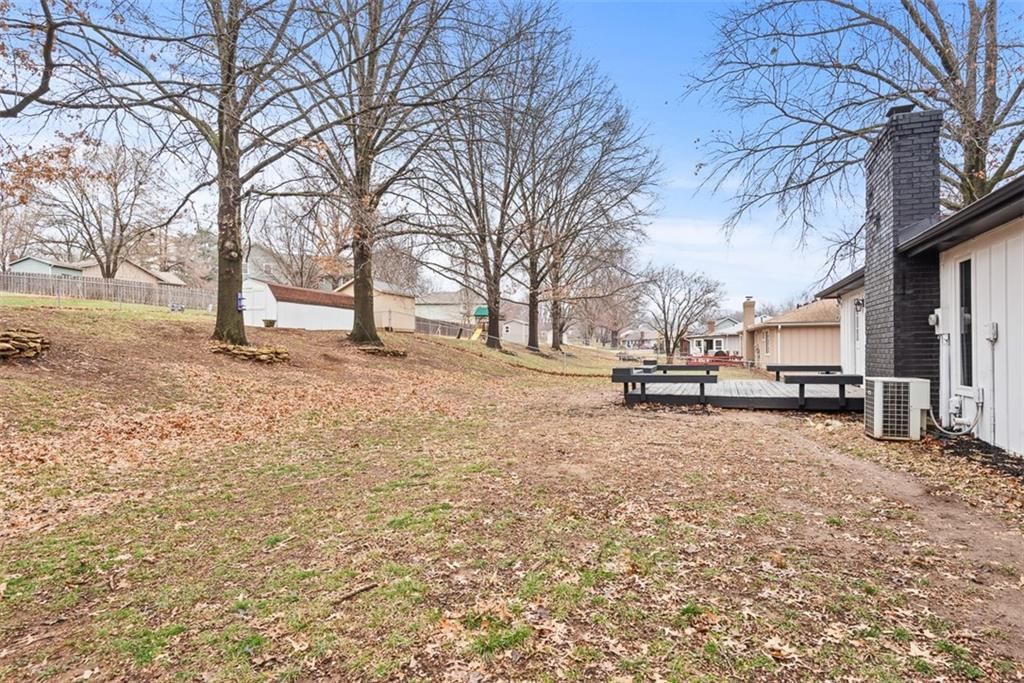 4100 N 109 Street — photo 39