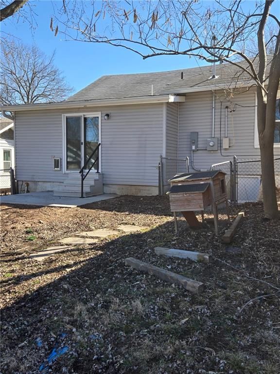 1036 Brown Avenue — photo 4