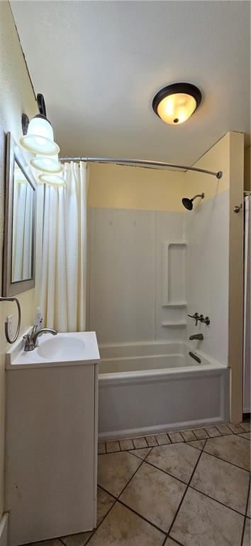 1036 Brown Avenue — photo 16