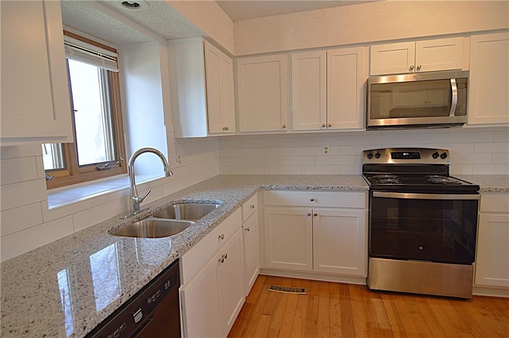 1133 NE Mulberry Street — photo 12