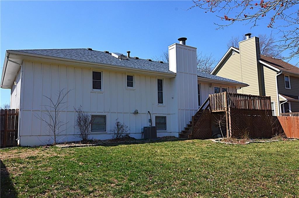 1133 NE Mulberry Street — photo 26