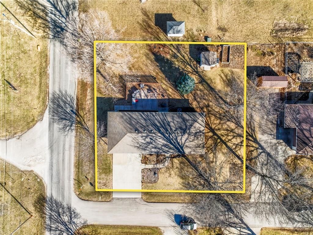 809 David Drive — photo 3