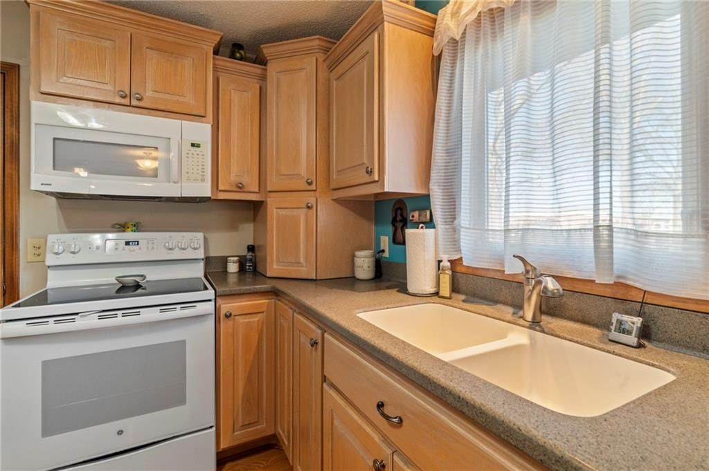 809 David Drive — photo 16
