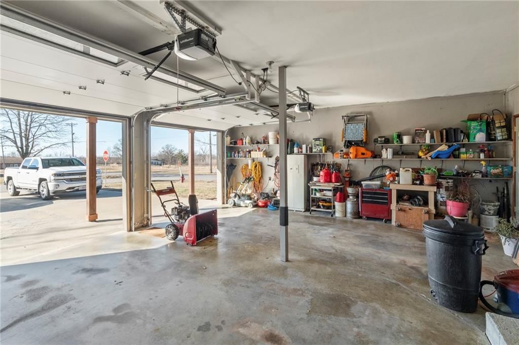 809 David Drive — photo 41