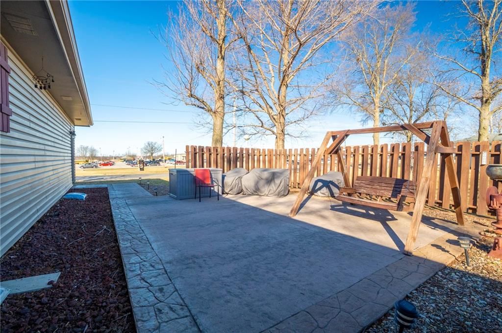 809 David Drive — photo 46