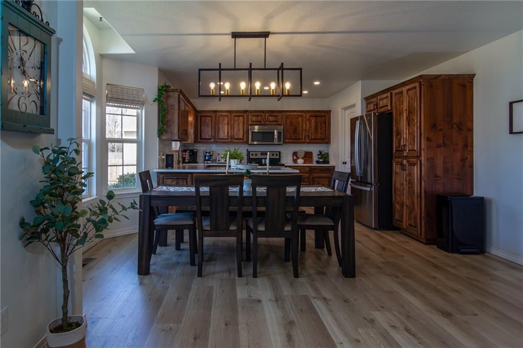 405 Villa Drive — photo 8
