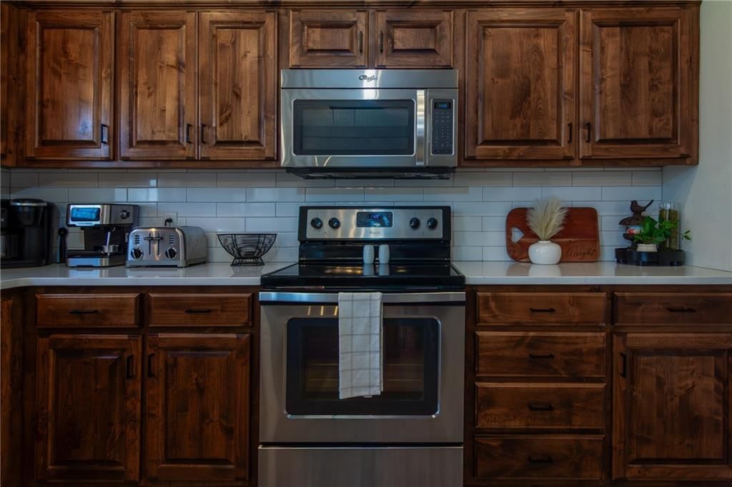 405 Villa Drive — photo 11