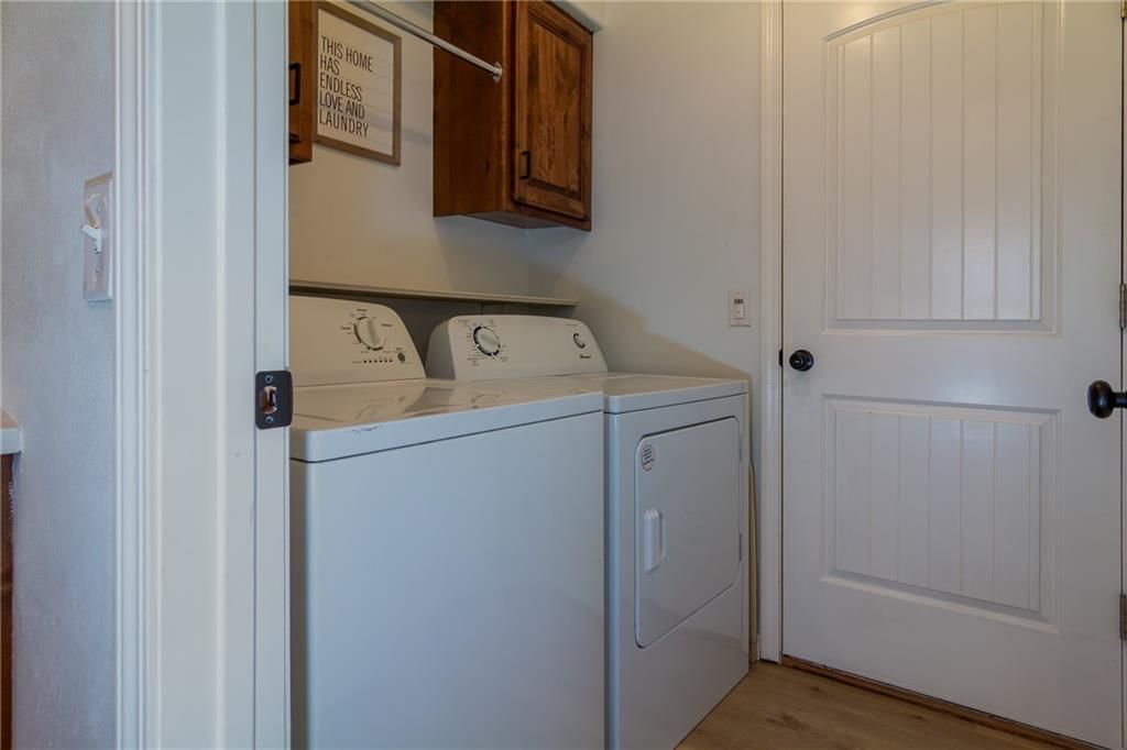 405 Villa Drive — photo 15