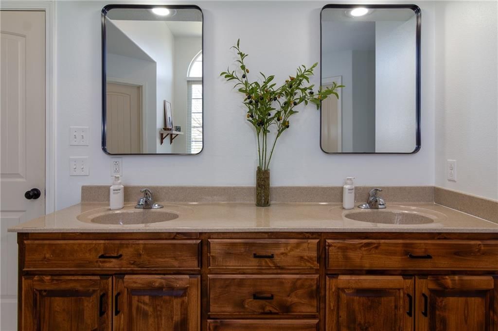405 Villa Drive — photo 19
