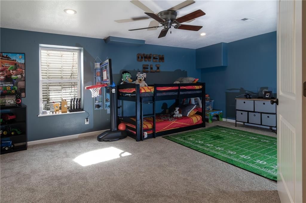 405 Villa Drive — photo 31