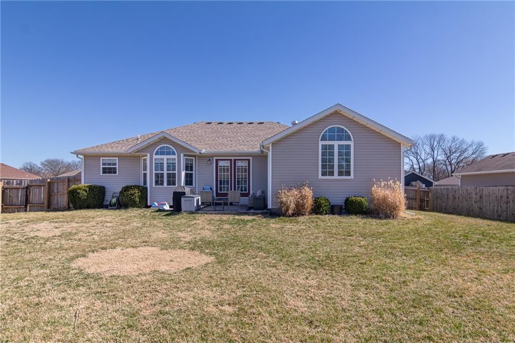 405 Villa Drive — photo 44