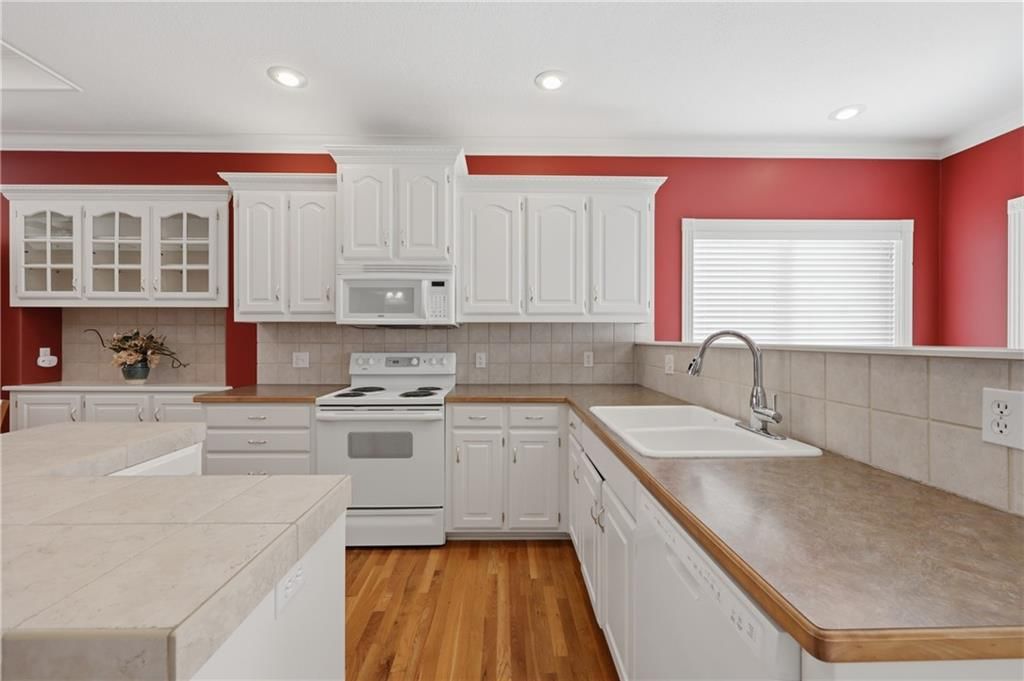 3717 S Bolger Court — photo 5